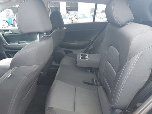 Used 2022 Kia Sportage LX AWD/4WD image 13