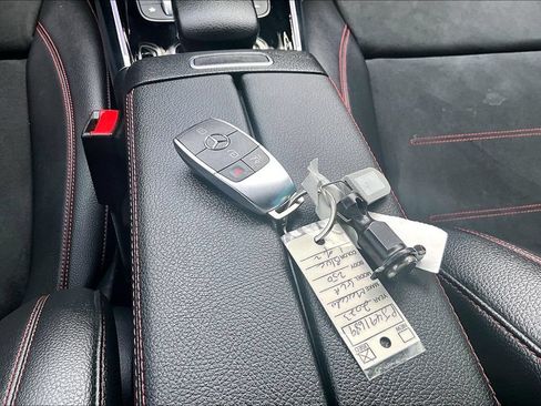 Used 2023 Mercedes-Benz GLA 250 4MATIC image 14