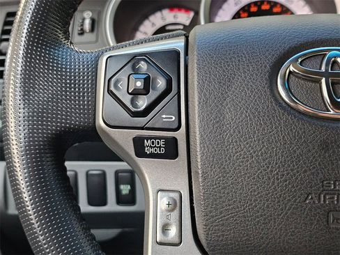 Used 2014 Toyota Tacoma w/ TRD Sport Package image 31