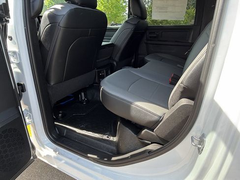 New 2026 RAM 5500 Tradesman w/ Chrome Appearance Group AWD/4WD image 20