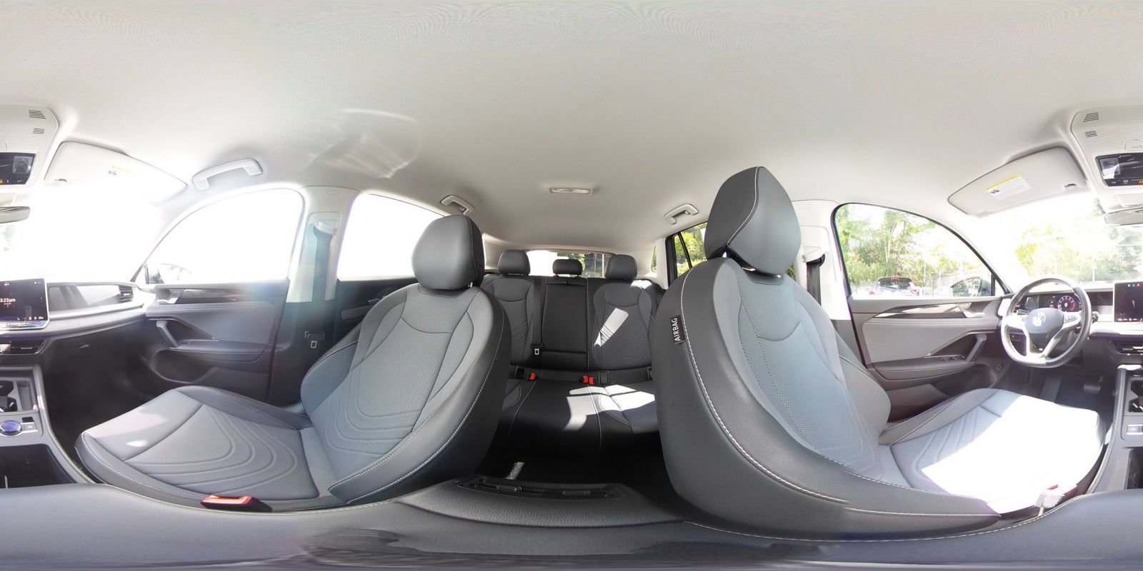 Used 2026 Volkswagen Tiguan SE AWD/4WD image 42