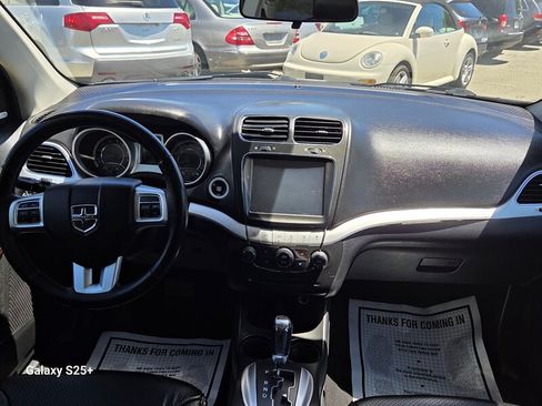 Used 2018 Dodge Journey GT FWD image 20