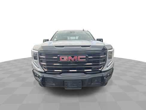 Used 2024 GMC Sierra 1500 AT4X image 3