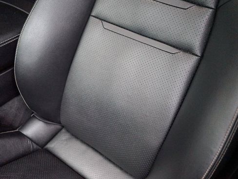 Used 2020 Porsche Panamera image 29