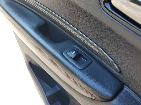Used 2025 Dodge Durango GT AWD/4WD image 16