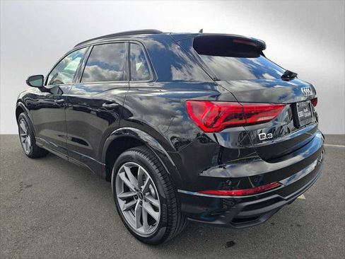 Used 2025 Audi Q3 2.0T Premium w/ Black Optic Sport Package AWD/4WD image 5