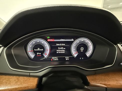 Used 2023 Audi Q5 2.0T Premium Plus w/ Premium Plus Package AWD/4WD image 25
