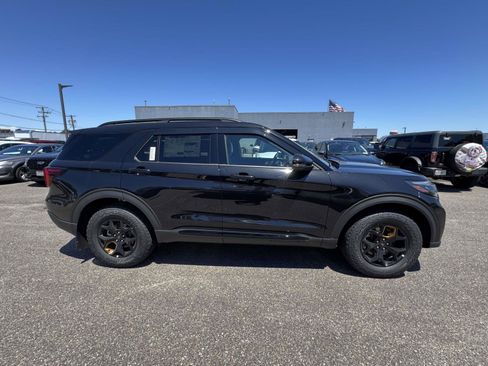 New 2026 Ford Explorer Tremor AWD/4WD image 6