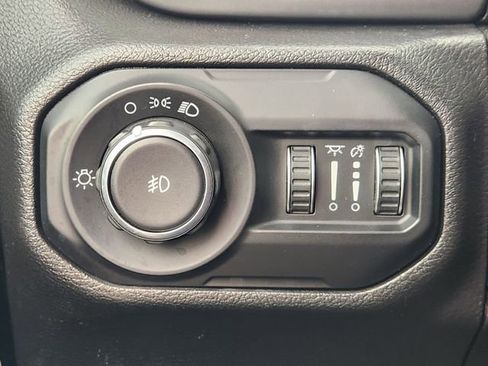 Certified 2022 Jeep Wrangler Unlimited Sport AWD/4WD image 25