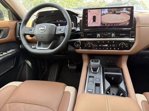 New 2026 Nissan Pathfinder Platinum w/ Cargo Package FWD image 3