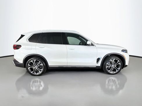 Used 2026 BMW X5 sDrive40i w/ Premium Package RWD image 8