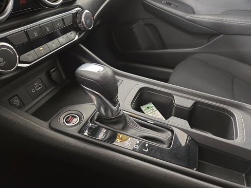 Used 2024 Nissan Sentra S image 21