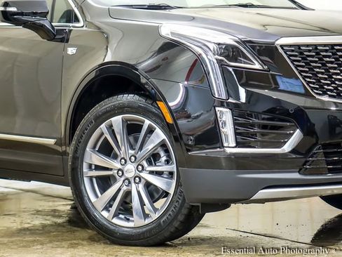 New 2026 Cadillac XT5 Premium Luxury w/ LPO, Floor Liner Package AWD/4WD image 4