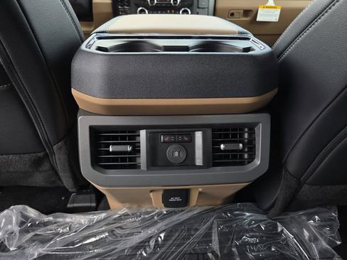 New 2026 Ford F250 Lariat w/ Lariat Ultimate Package AWD/4WD image 16