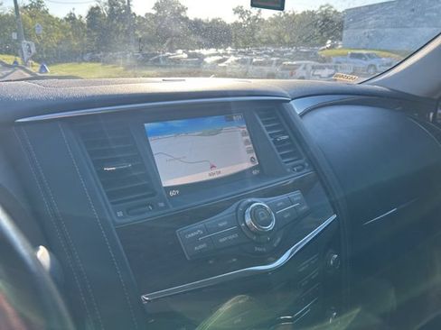 Used 2020 Nissan Armada SL w/ Premium Package AWD/4WD image 8