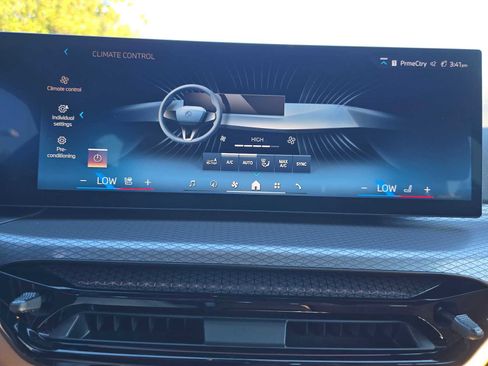 Used 2025 BMW 430i xDrive image 26