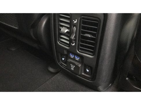 Used 2024 Dodge Durango GT image 24