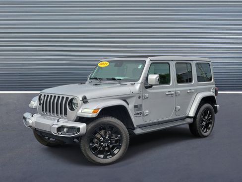 Used 2021 Jeep Wrangler Unlimited Sahara AWD/4WD image 1