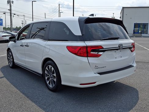 Certified 2023 Honda Odyssey EX-L image 4