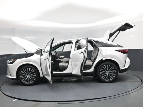 Used 2023 Lexus RX 350 Premium Plus w/ Accessory Package image 32