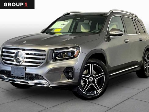 New 2026 Mercedes-Benz GLB 250 4MATIC image 1