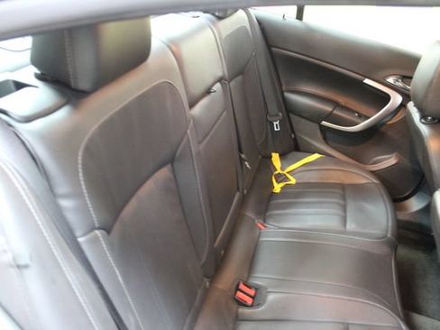 Used 2017 Buick Regal Premium FWD image 9