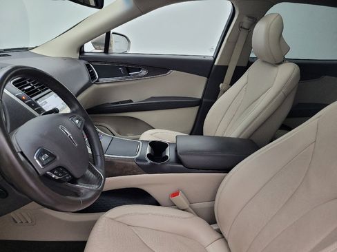 Used 2018 Lincoln MKX Reserve w/ Driver Assistance Package image 17