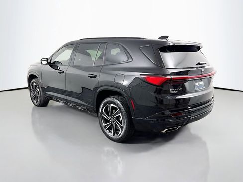 Used 2025 Buick Enclave Sport Touring w/ Power Package image 5