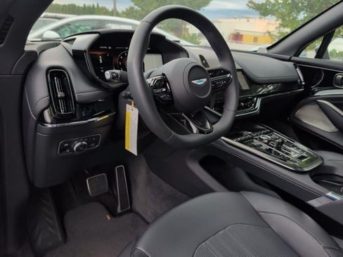 Used 2025 Aston Martin DBX 707 AWD/4WD image 15