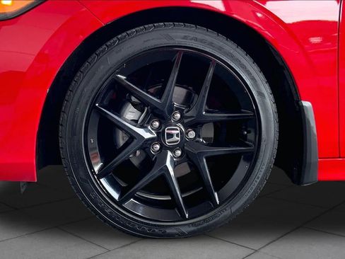Used 2023 Honda Civic Sport image 11