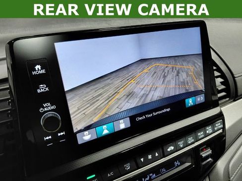 Used 2025 Honda Odyssey Sport-L image 9