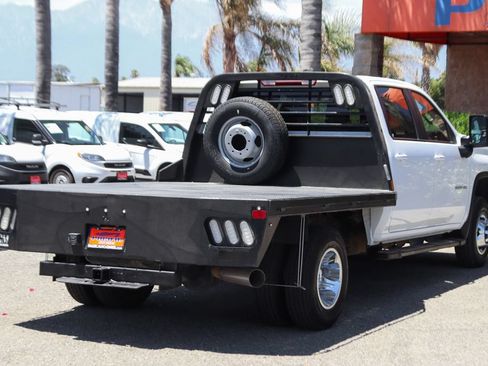 Used 2024 Chevrolet Silverado 3500 LT w/ Convenience Package AWD/4WD image 9