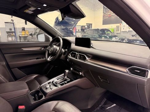 Used 2023 MAZDA CX-5 Signature AWD/4WD image 29