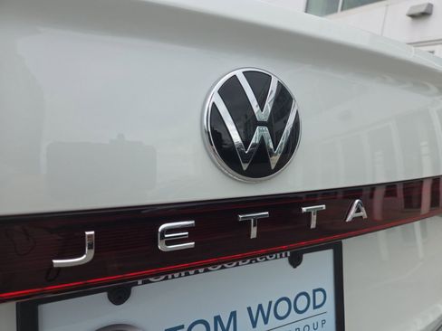New 2026 Volkswagen Jetta SEL FWD image 13