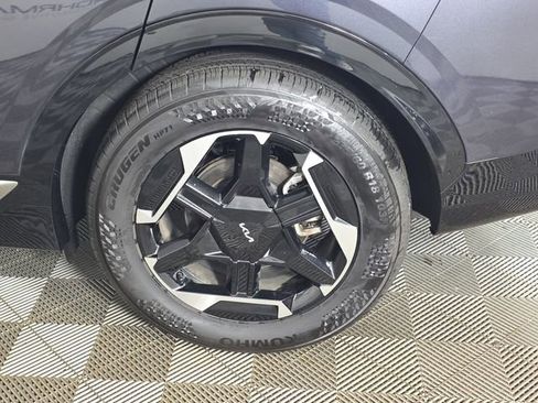 Certified 2026 Kia Sportage SX FWD image 19