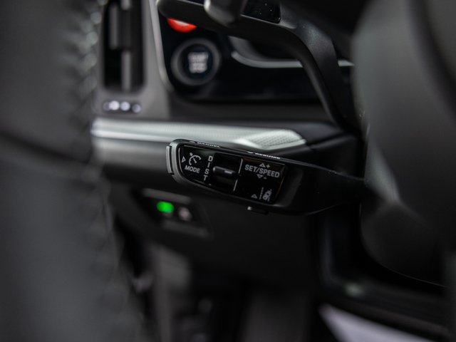 Used 2026 Porsche Cayenne E-Hybrid AWD/4WD image 32