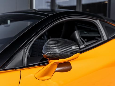 Used 2025 McLaren GTS image 19