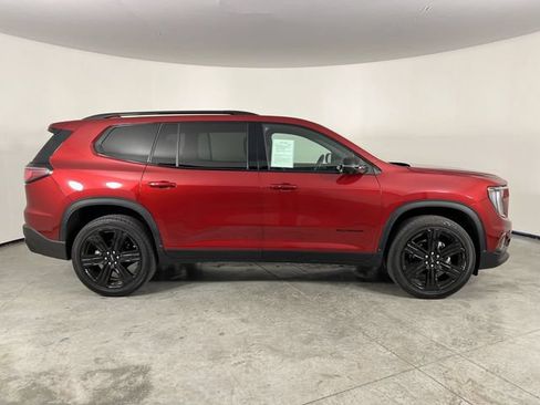 Used 2026 GMC Acadia Elevation w/ Black Edition FWD image 9