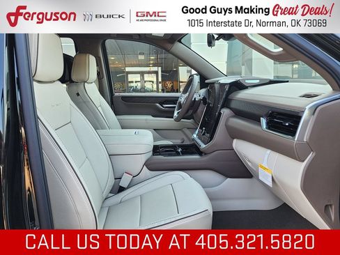 New 2026 GMC Yukon Denali w/ Denali Reserve Package AWD/4WD image 47