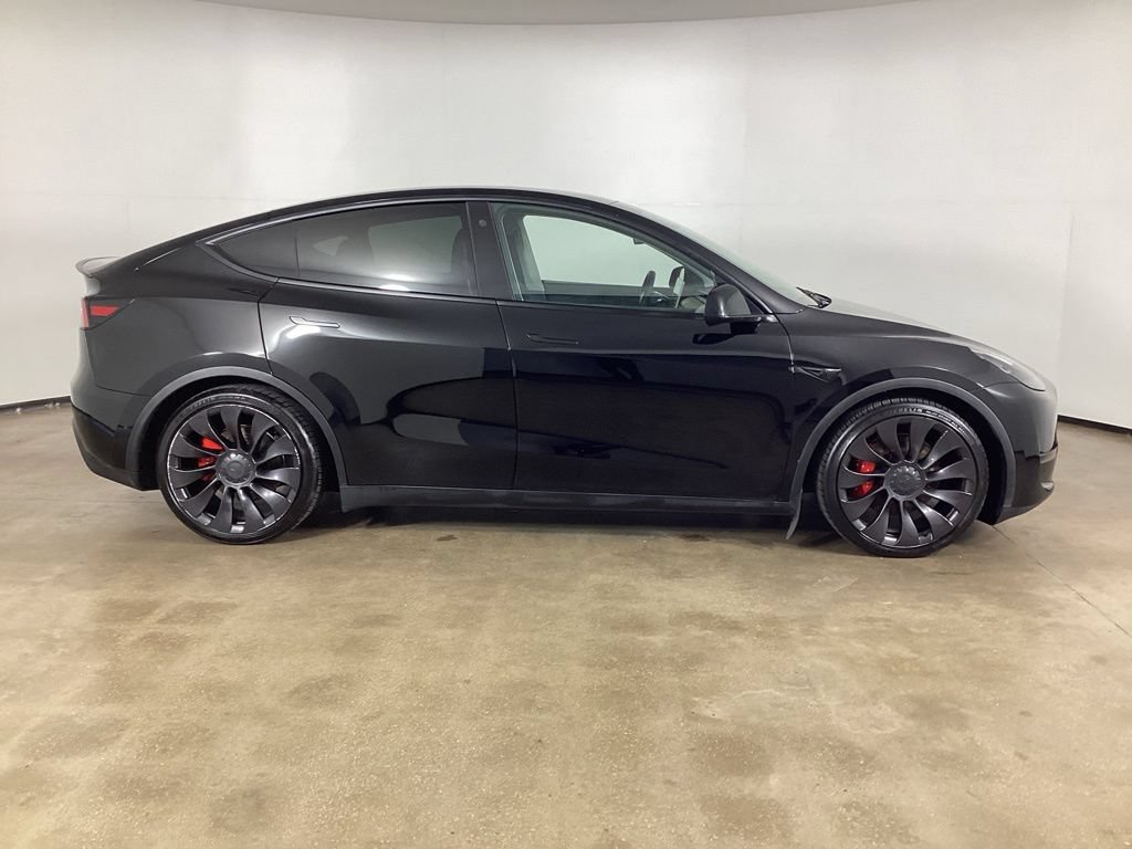 Used 2022 Tesla Model Y Performance AWD/4WD image 4
