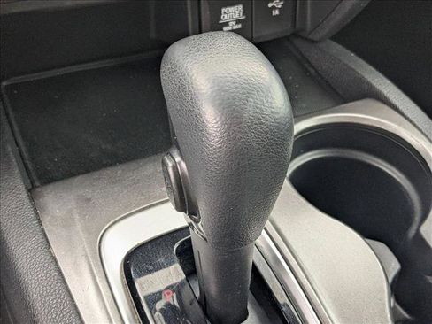 Used 2019 Honda Pilot LX image 12