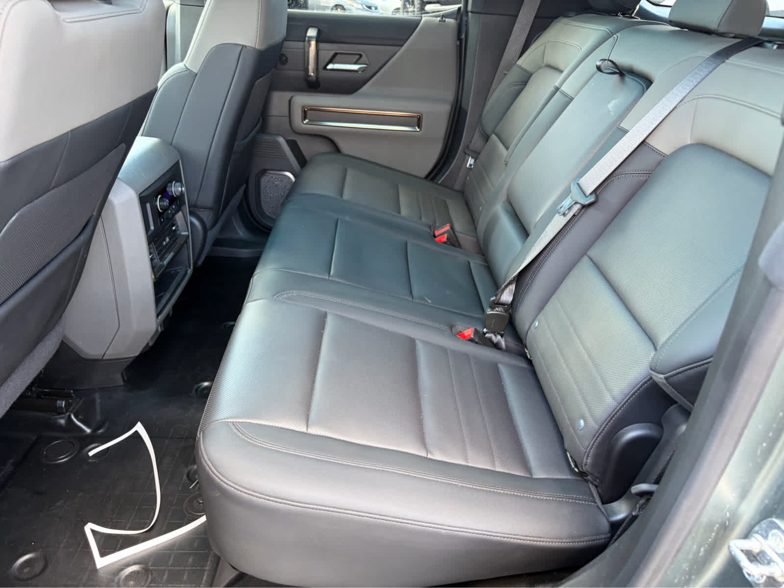 Used 2024 GMC Hummer EV 3X AWD/4WD image 28