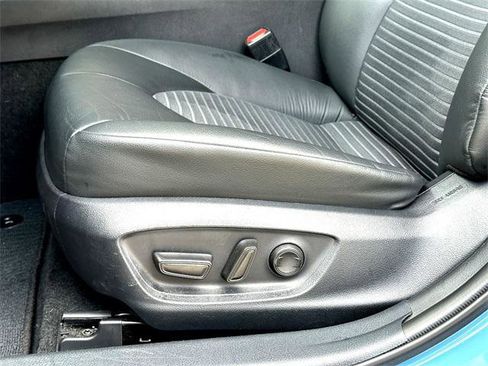 Certified 2024 Toyota Camry SE w/ Convenience Package image 12