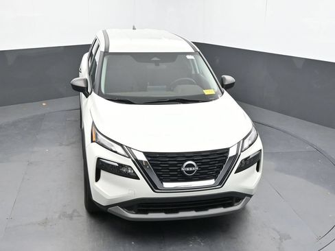 Used 2023 Nissan Rogue S AWD/4WD image 35