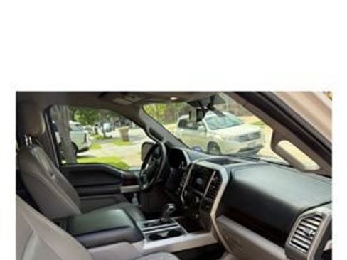 Used 2016 Ford F150 Lariat RWD image 9