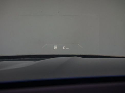 Used 2024 BMW X7 M60i image 9