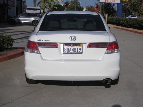 Used 2011 Honda Accord LX image 13