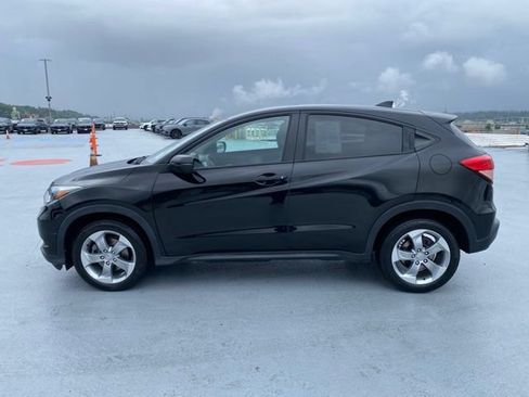 Used 2016 Honda HR-V EX image 5