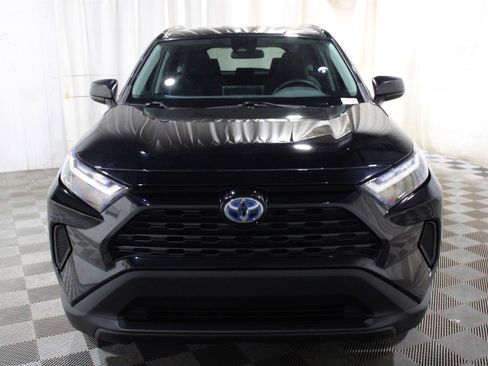 Used 2024 Toyota RAV4 LE AWD/4WD image 27