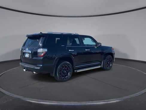 Used 2018 Toyota 4Runner Limited AWD/4WD image 9